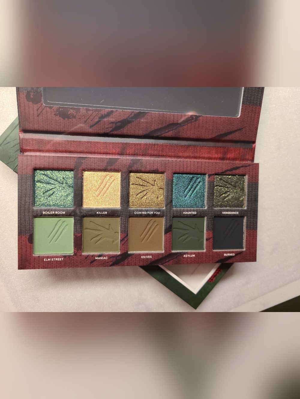 Glamlite A NIGHTMARE ON ELM STREET Eyeshadow Palette